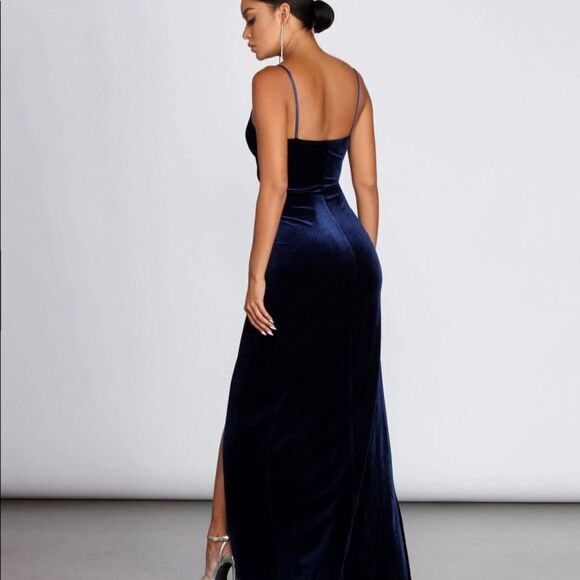 Charming-lady; Medium size; Navy Blue color. - Picture 2 of 4